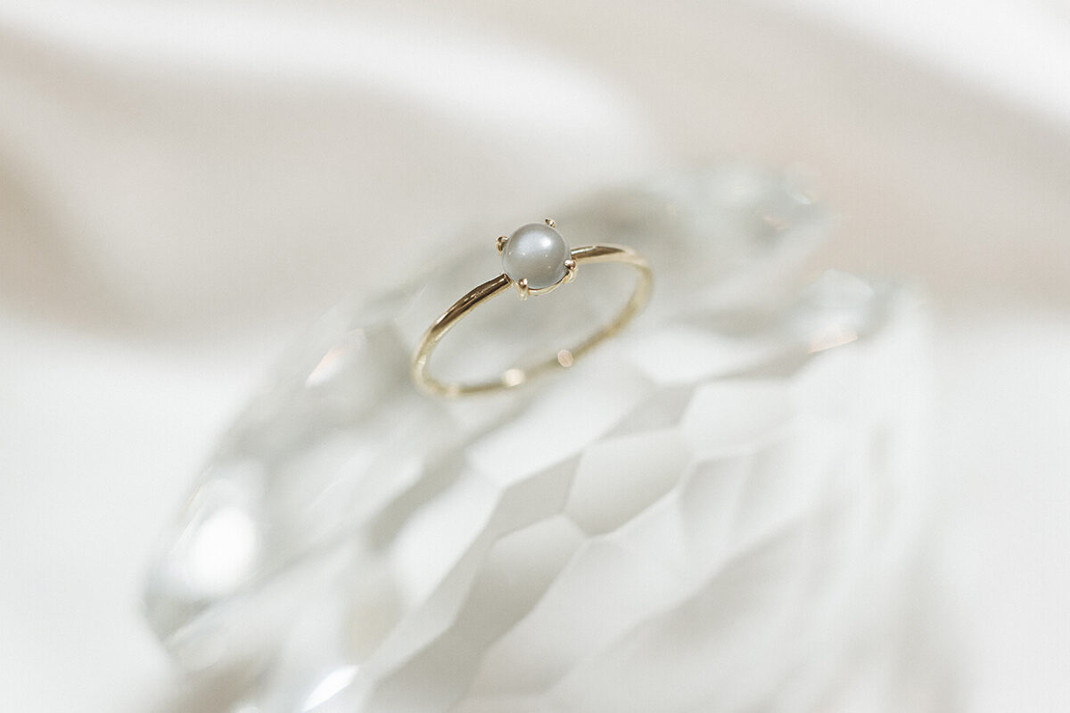 Goldcircus-Labradorith-Crown-Ring-585Gelbgold