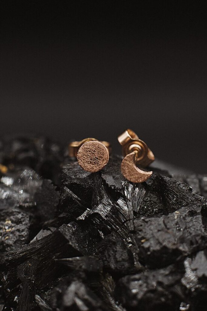 Goldcircus Mond-Halbmond-Ohrstecker in 585 Rosegold