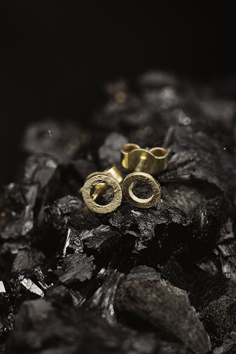 Goldcircus Mini Kreis-Ohrstecker in 585 Gelbgold